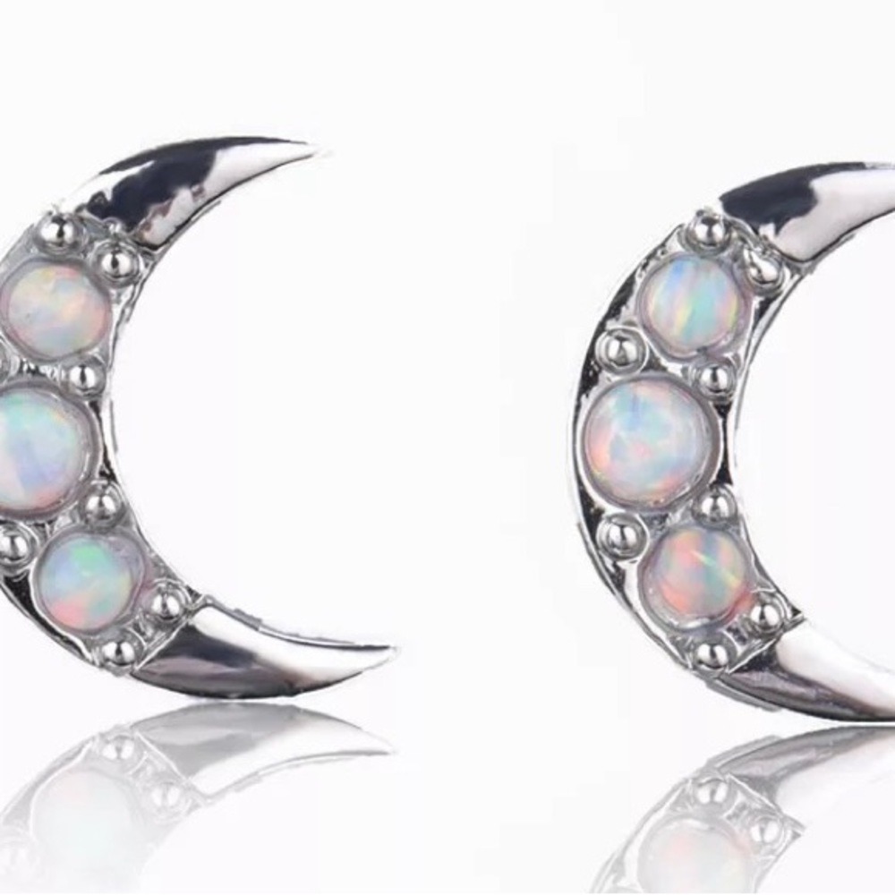 Lab Opal Earrings Studs Silver/Gold - A Pair